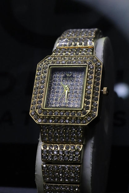 Elegant Ladies Watch - Fashionable Women's Timepiece