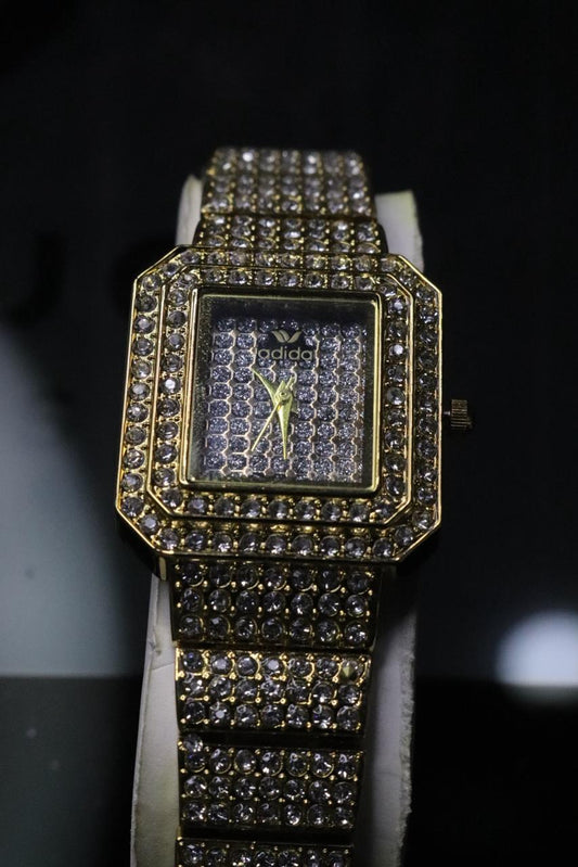 Elegant Ladies Watch - Fashionable Women's Timepiece