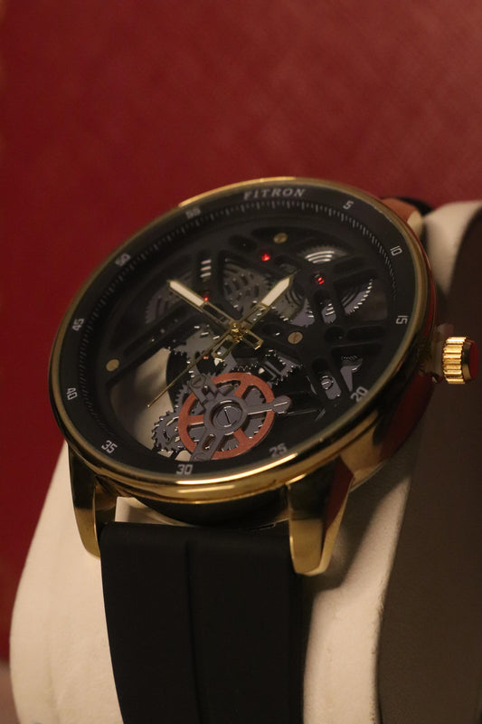 Premium silicon strap Watch – Magnetic Lock with Transparent Dial with