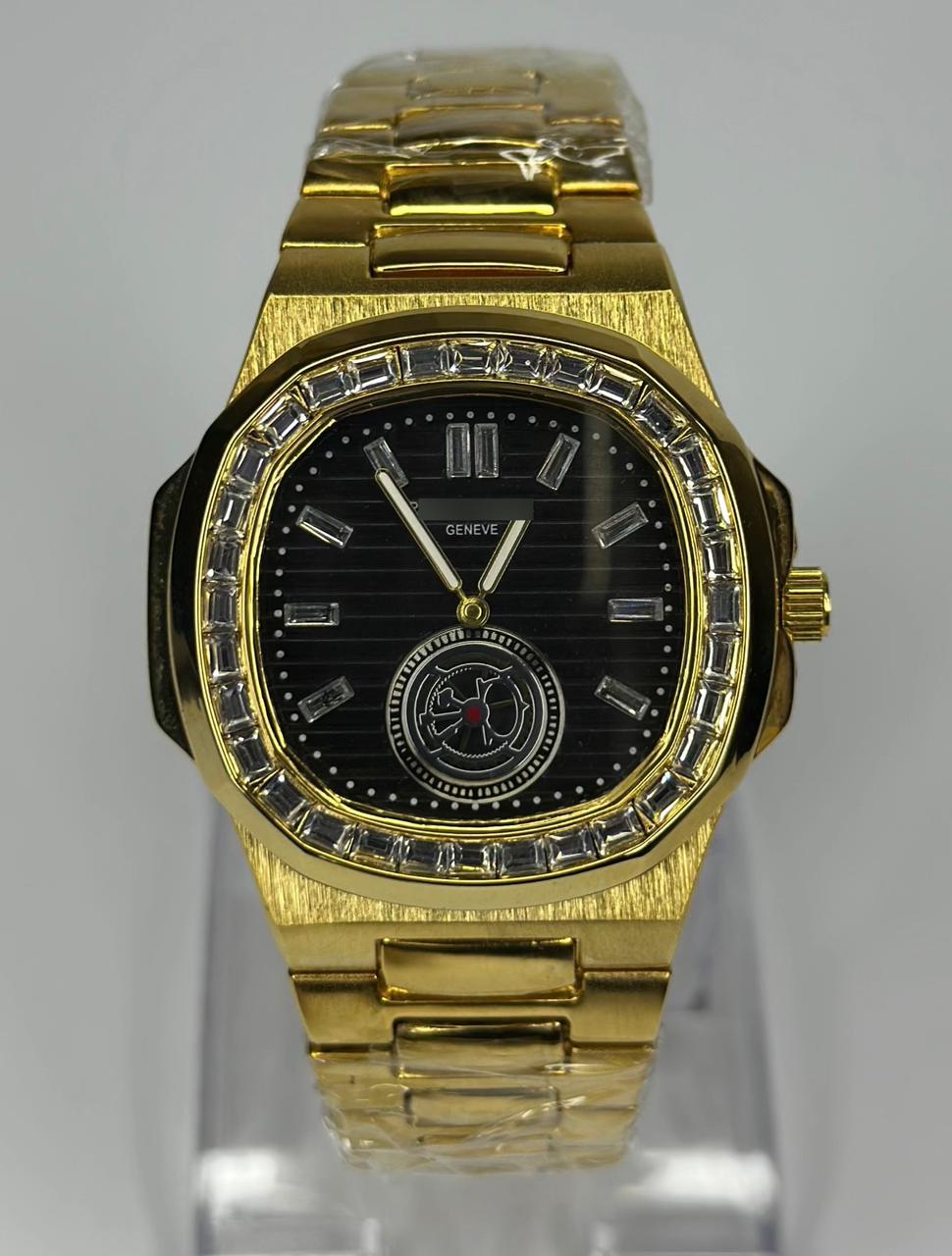 PP Style Crystal Bezel Fashion Wrist Watch