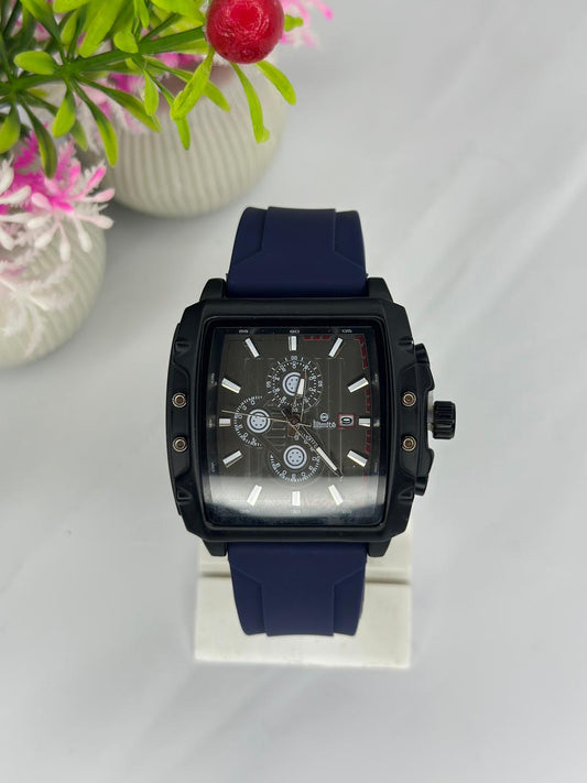 Modern Square Design Wrist Watch ⌚