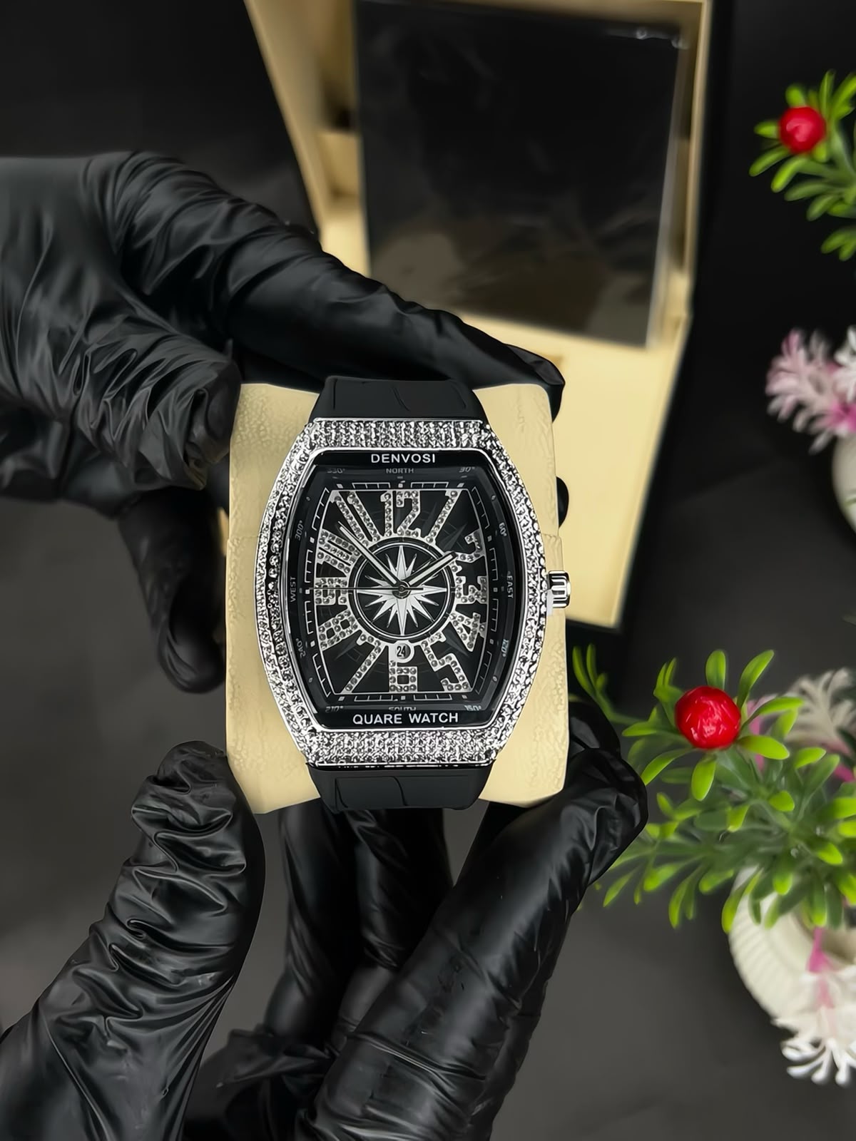 Luxury Diamond Bezel Watch – Premium Silicone Strap